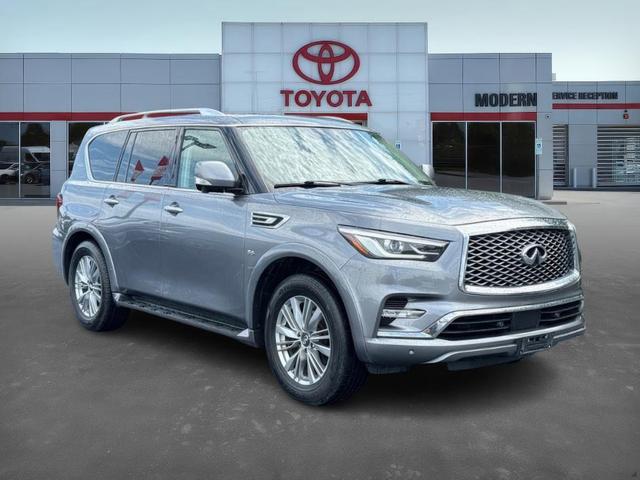 Photo of 2020 Gray INFINITI QX80