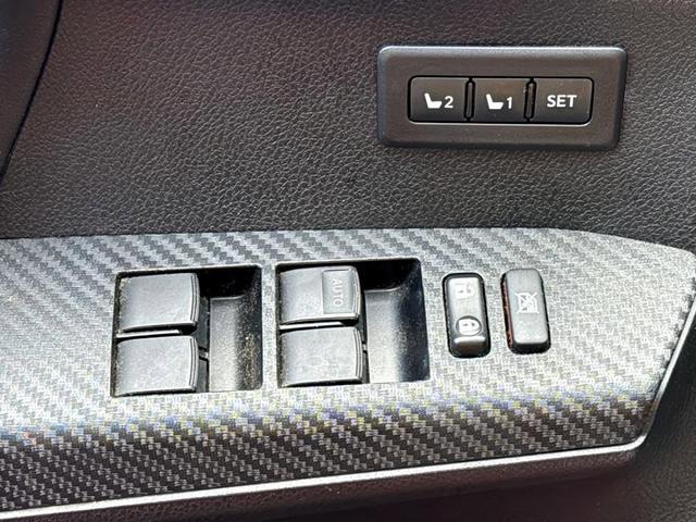 Photo of 2015 Red Toyota RAV4