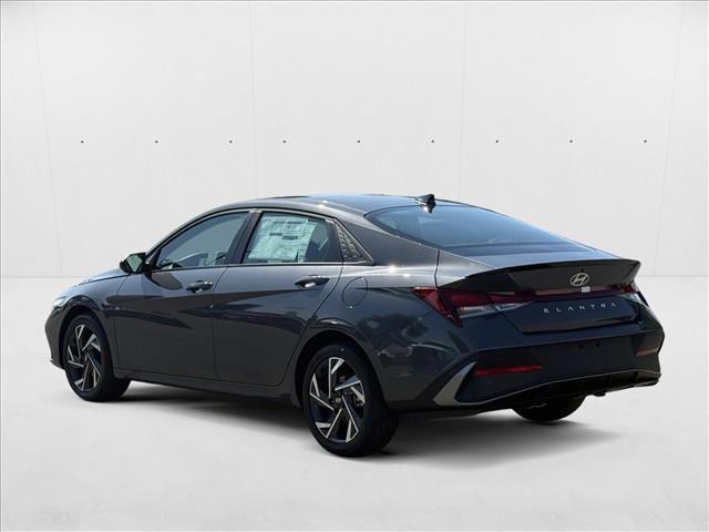 Photo of 2025 Ecotronic Gray Hyundai ELANTRA