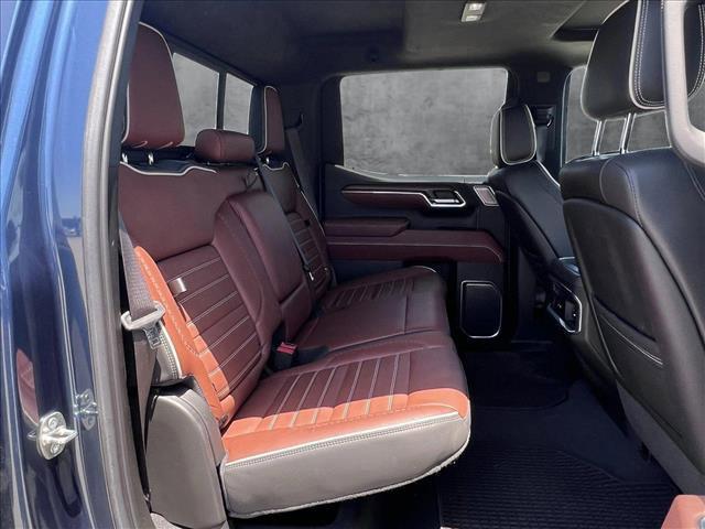 Photo of 2023 Pacific Blue Metallic GMC Sierra 1500