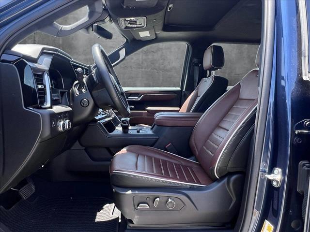 Photo of 2023 Pacific Blue Metallic GMC Sierra 1500