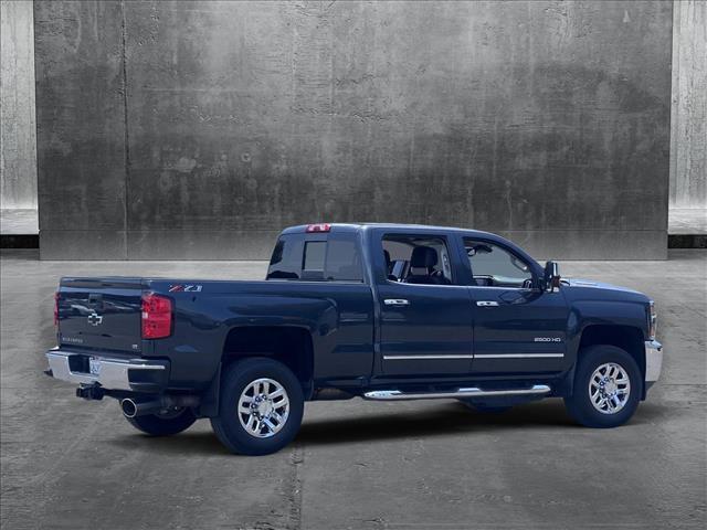 Photo of 2018 Graphite Metallic Chevrolet Silverado 2500