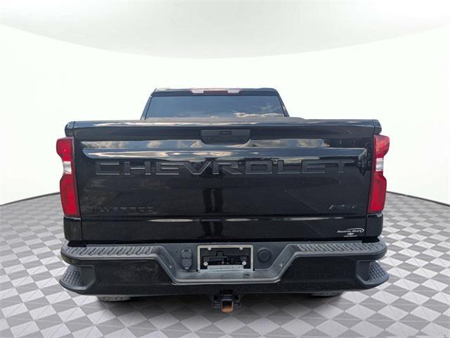 Photo of 2021 Black Chevrolet Silverado 1500
