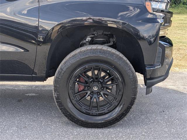 Photo of 2021 Black Chevrolet Silverado 1500