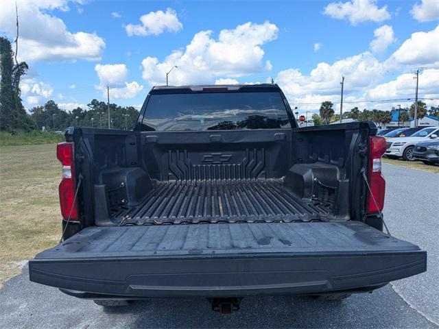 Photo of 2021 Black Chevrolet Silverado 1500