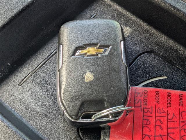 Photo of 2021 Black Chevrolet Silverado 1500