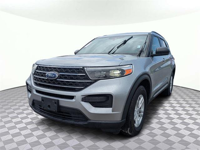Photo of 2022 Silver Metallic Ford Explorer