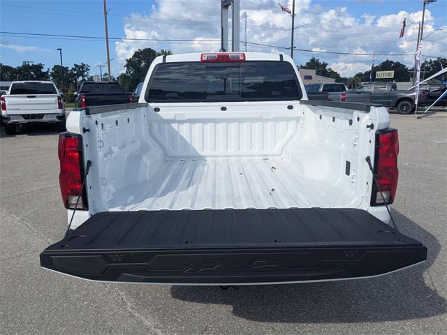 Photo of 2026 Summit White Chevrolet Colorado