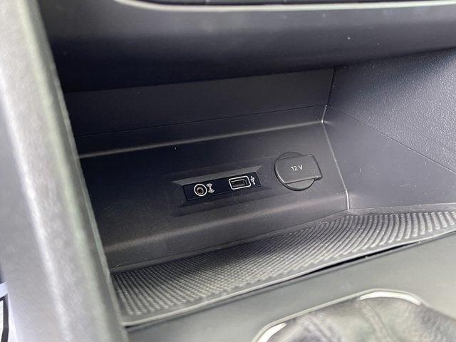 Photo of 2019 Pure White Volkswagen Atlas