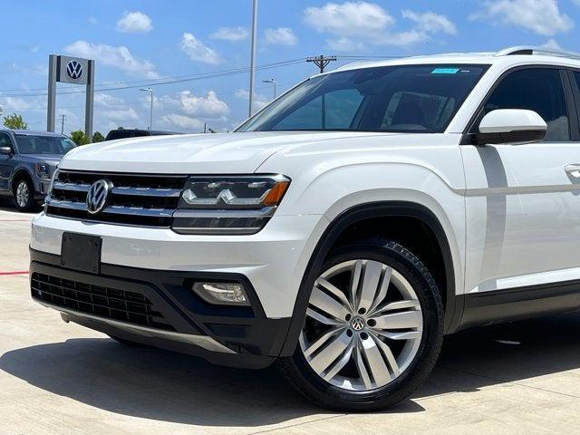 Photo of 2019 Pure White Volkswagen Atlas