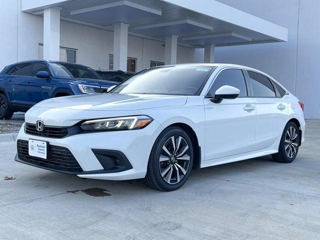Photo of 2022 Platinum White Pearl Honda Civic