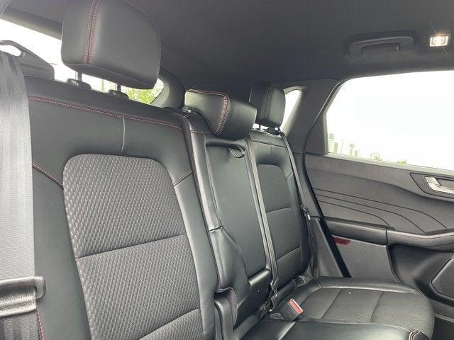 Photo of 2024 Black Metallic Ford Escape