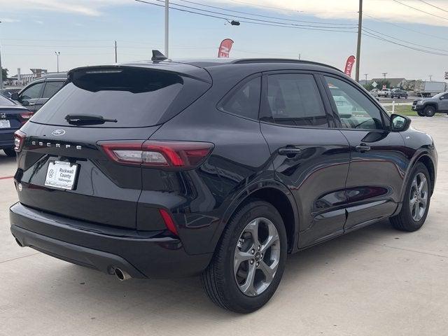 Photo of 2024 Black Metallic Ford Escape