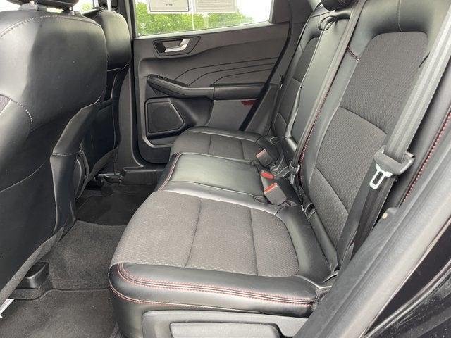 Photo of 2024 Black Metallic Ford Escape