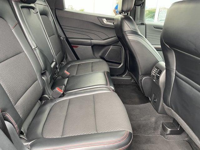 Photo of 2024 Black Metallic Ford Escape