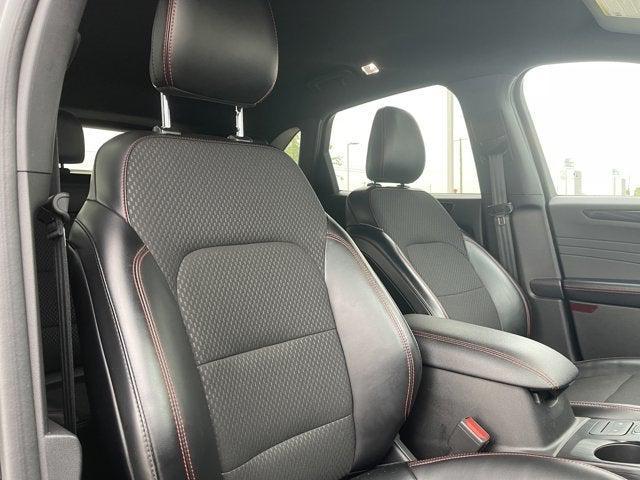 Photo of 2024 Black Metallic Ford Escape