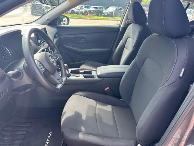 Photo of 2025 Gun Metallic Nissan Sentra
