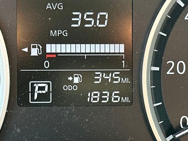 Photo of 2025 Brilliant Silver Metallic Nissan Versa
