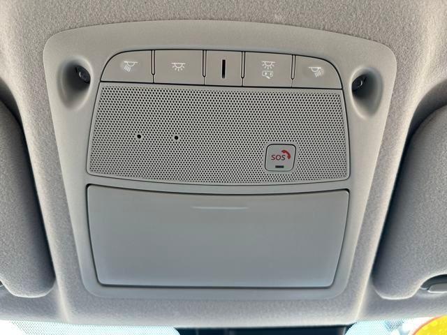 Photo of 2025 Gun Metallic Nissan Leaf