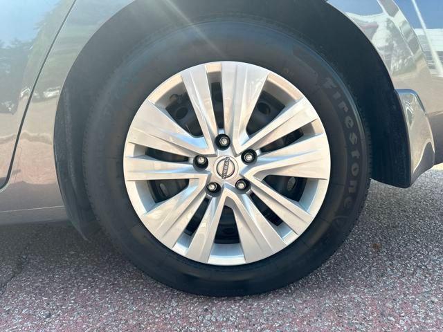 Photo of 2025 Gun Metallic Nissan Sentra