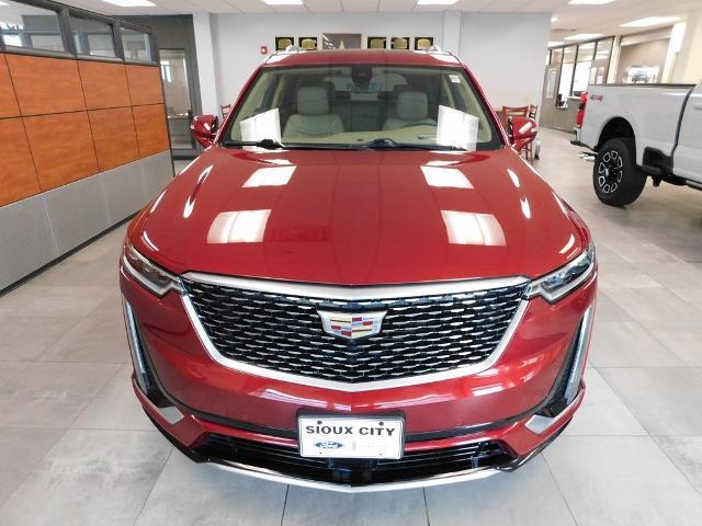 Photo of 2020 Red Horizon Tintcoat Cadillac XT6