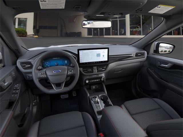 Photo of 2025 White Metallic Ford Escape