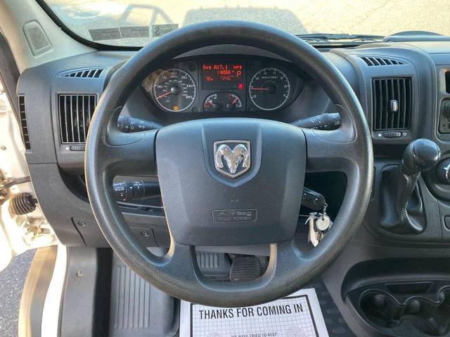 Photo of 2014 White RAM ProMaster 1500