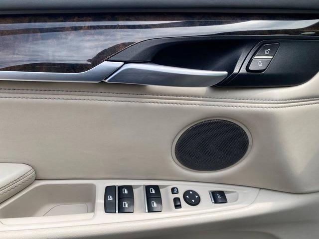 Photo of 2016 Black BMW X5