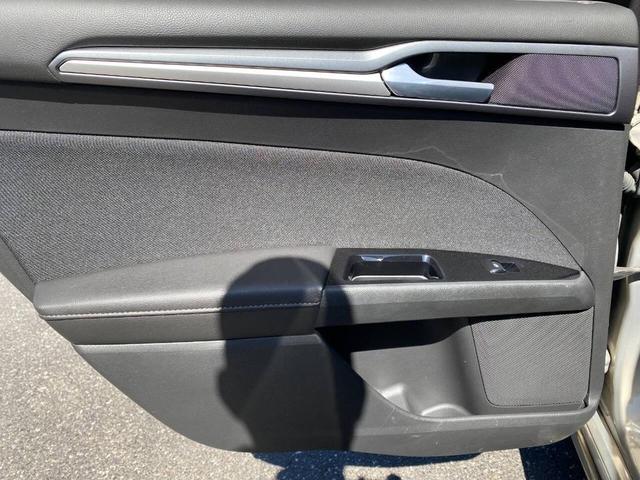 Photo of 2015 Tan Ford Fusion
