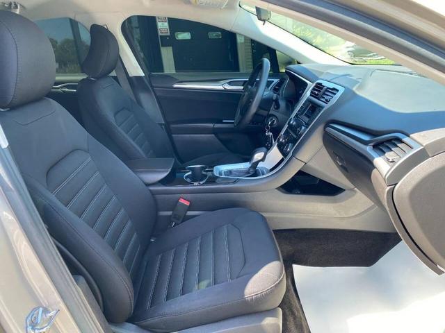 Photo of 2015 Tan Ford Fusion