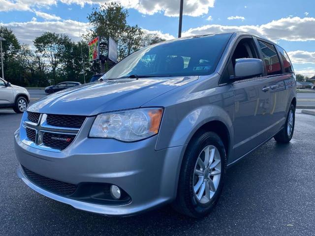 Photo of 2019 Gray Dodge Grand Caravan