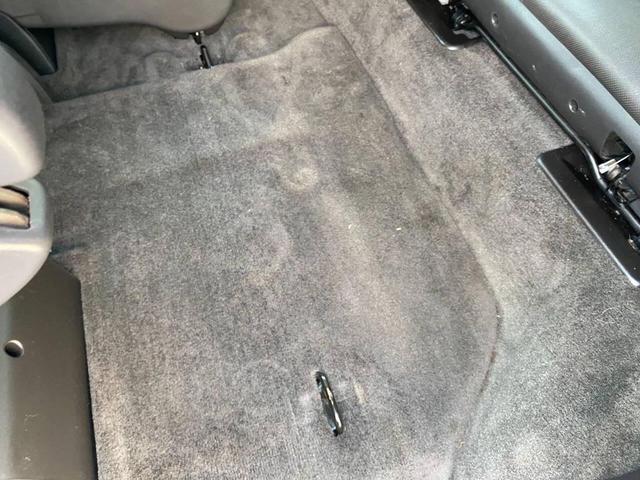 Photo of 2014 Off White GMC Yukon XL