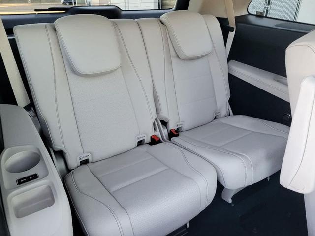 Photo of 2025 Gray Mercedes-Benz GLS 450