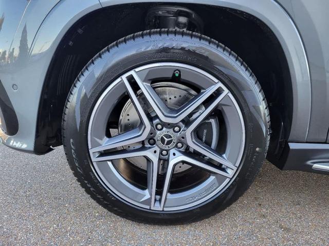 Photo of 2025 Gray Mercedes-Benz GLS 450