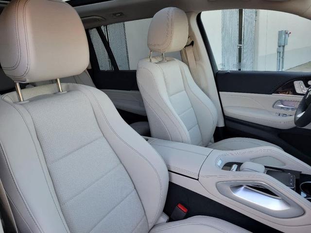 Photo of 2025 Gray Mercedes-Benz GLS 450