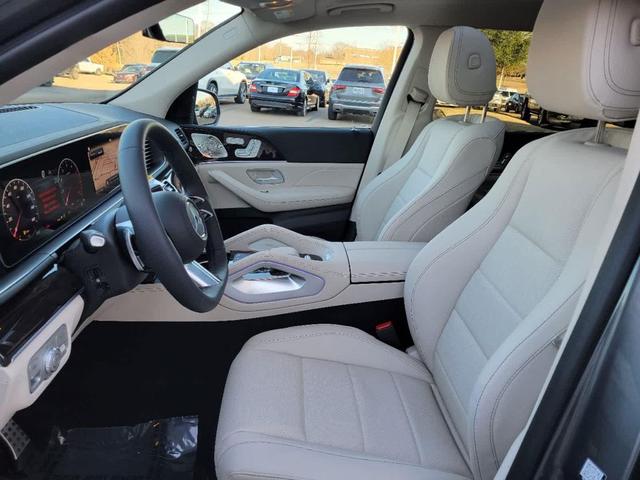 Photo of 2025 Gray Mercedes-Benz GLS 450