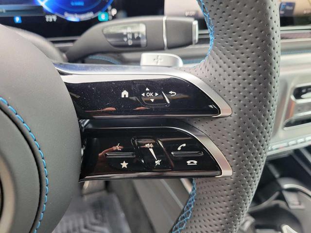 Photo of 2025 Black Mercedes-Benz G-Class