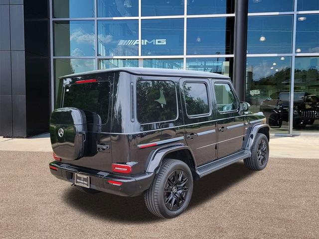 Photo of 2025 Black Mercedes-Benz G-Class
