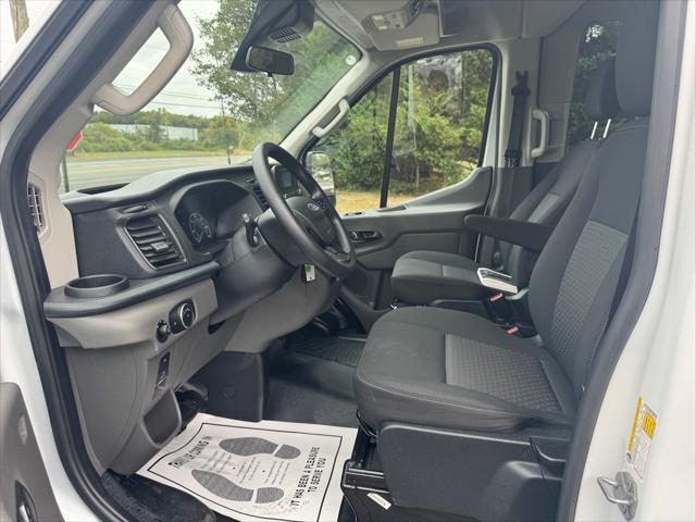 Photo of 2023 Oxford White Ford Transit-350