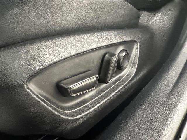 Photo of 2023 Reservoir Blue Toyota Camry