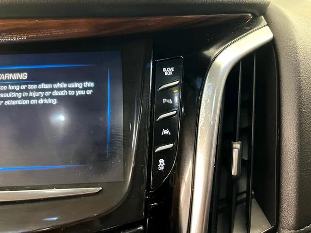 Photo of 2016 Radiant Silver Metallic Cadillac Escalade ESV