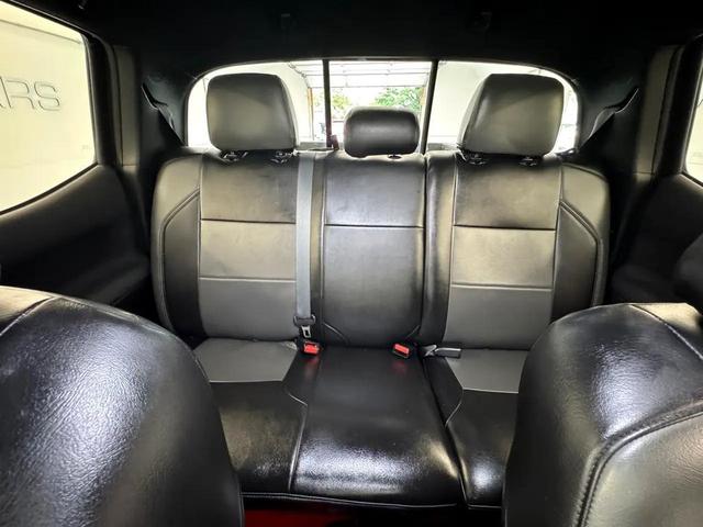 Photo of 2022 White Toyota Tacoma