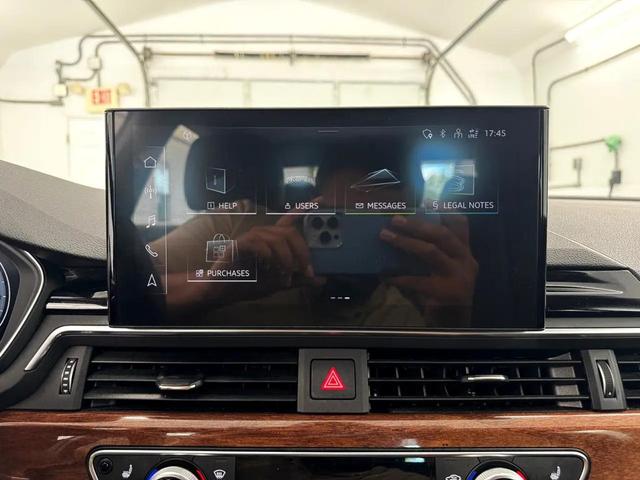 Photo of 2022 Gray Audi A4