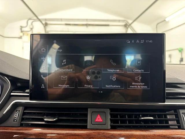 Photo of 2022 Gray Audi A4