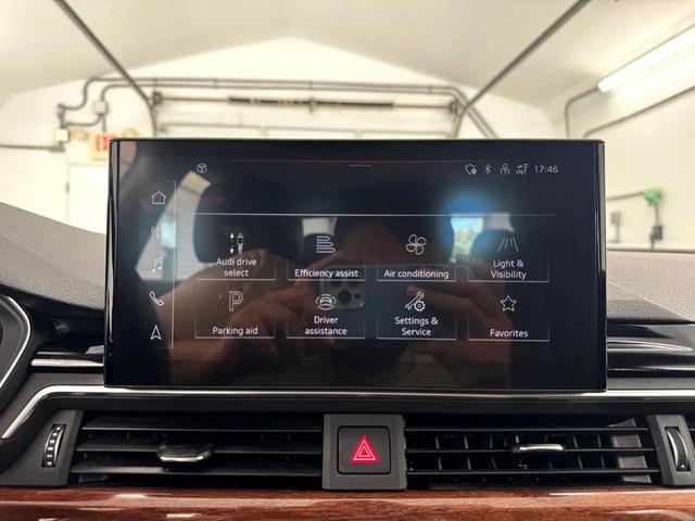 Photo of 2022 Gray Audi A4