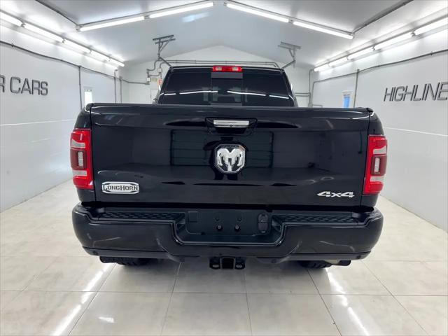 Photo of 2022 Diamond Black Crystal Pearlcoat RAM 2500