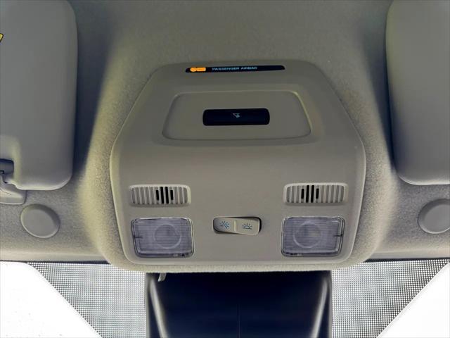 Photo of 2024 Oxford White Ford Transit-250