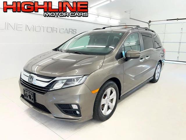 Photo of 2019 Gray Honda Odyssey