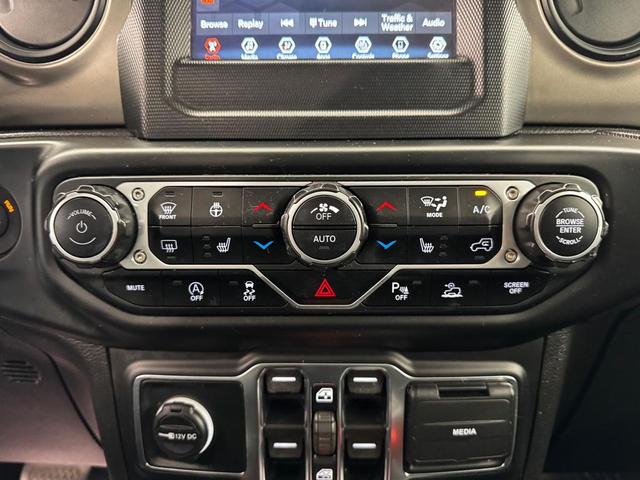 Photo of 2021 Black Clearcoat Jeep Gladiator