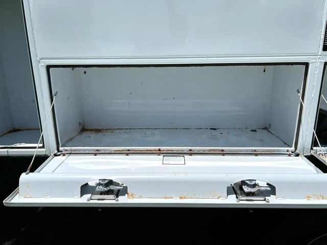 Photo of 2020 Oxford White Ford F-350